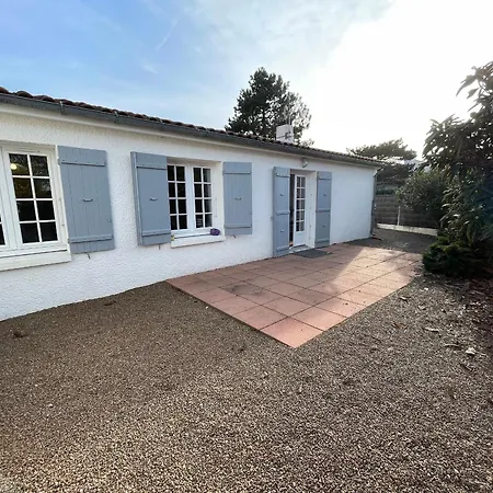 Holiday home Maison Proche Plage, Au Calme, Wi-fi, Jardin, Animaux Acceptes - Fr-1-22-318 La Tranche-sur-Mer