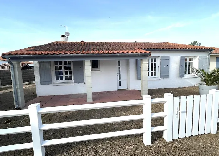 Maison La Tranche-sur-mer, 5 Pièces, 6 Personnes - Fr-1-22-318 Casa vacanze La Tranche-sur-Mer