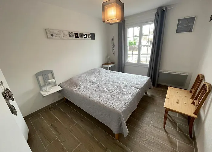 Maison La Tranche-sur-mer, 5 Pièces, 6 Personnes - Fr-1-22-318 * La Tranche-sur-Mer